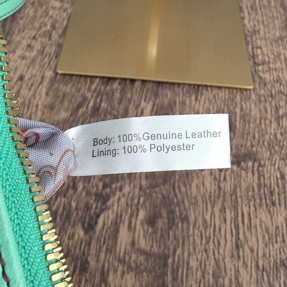 HOBO Amble Crossbody Bag Mint Green Leather Small Multi Pocket Magnetic Zip Boho - Picture 13 of 15